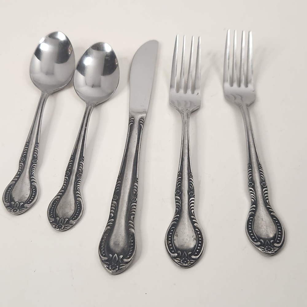 Vintage Columbia Stainless Steel Flatware Japan Beaded Floral Scroll Mixed Lot